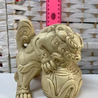 Statue of Foo dog