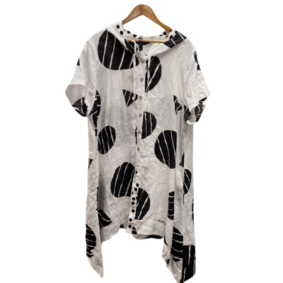 TS Womens  Size 22 Free Size Dress / Short Sleeve Dress  Black  / White 