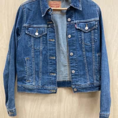 Levi Strauss & Co. Womens  Size M 