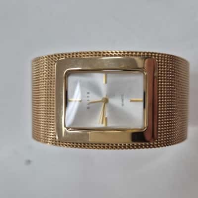 Vintage ELITE quartz gold-tone Cuff Wristwatch 