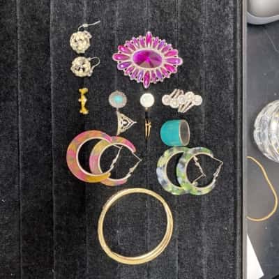  Womens Bangle / Earrings / Ring Multicoloured 