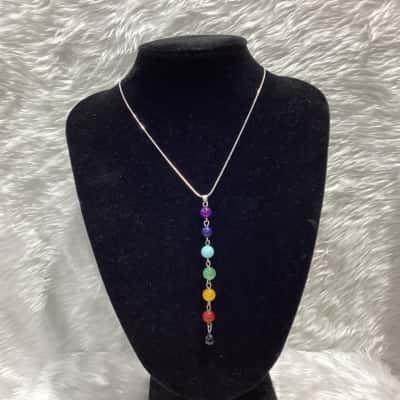  Women's Chain Necklace & Multicoloured Chakra Pendant 