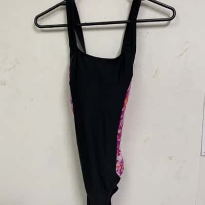 Speedo Womens  Size 10 Onepiece Bathers Black  / Pink  