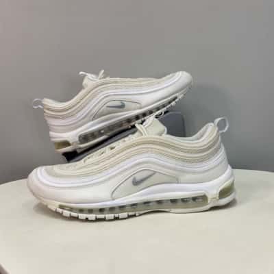 Nike Mens  Size 11.5 White Trainers 