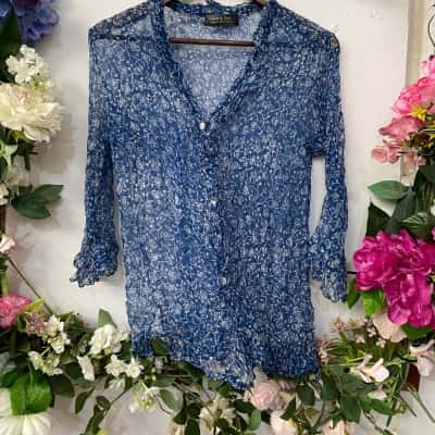  Womens  Size 12 Blouse Blue / Floral 