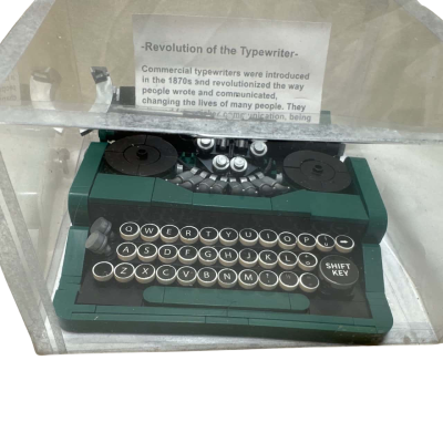 Brick Shine- Kit for LEGO Typewriter 