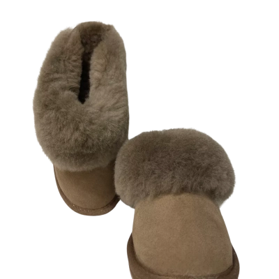 Emu Australia Womens  Size 5 Flats Brown 