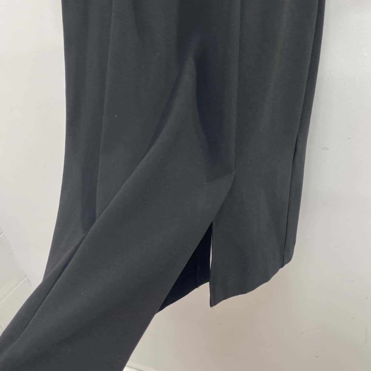 Cue Womens Size 12 Formal Dress Black missing belt (s)