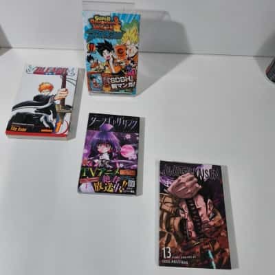 Manga Book Bundle 4pcs 