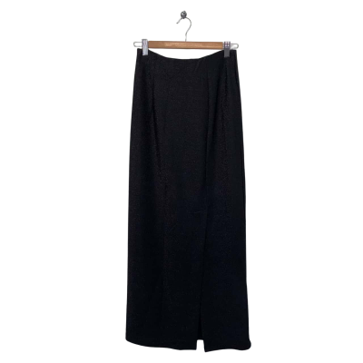 BNWT  Decjuba  Size S  Midi Skirt Black  