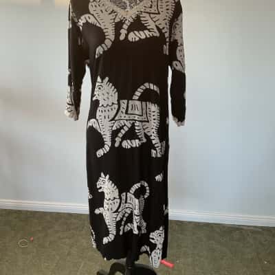  Womens  Size XL Maxi Dress Animal print 