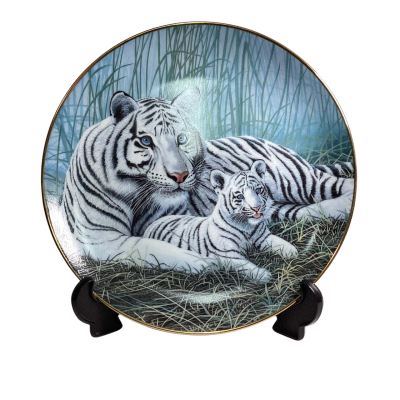 National Wildlife Federation White Tigers by Michael Matherly Limited Edition plate no. PD 1316 Fine Porcelain