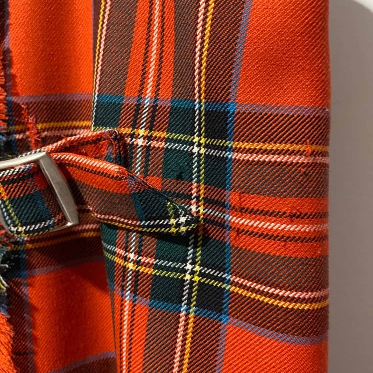 Fletcher Jones Size 18 wool kilt (s)