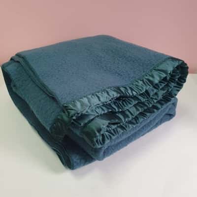 Warrnambool Double Bed Acrylic Blanket Forest Green