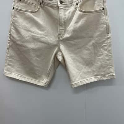 Country Road Womens Denim Shorts  Size 36 Natural / Off-white/ Bone - New with Tag