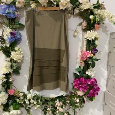 Lisa Law Womens  Size 16 Midi Skirt Olive 