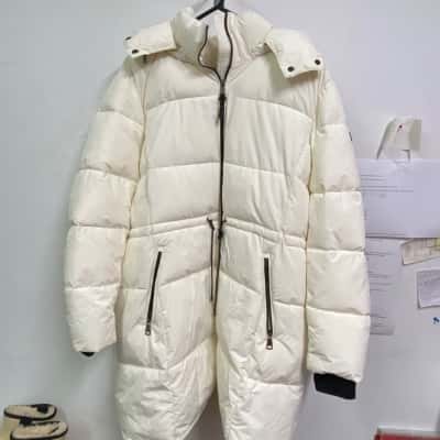 DKNY  Size XXL Hood Jacket / Puffer White 