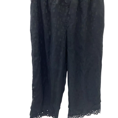 Taking Shape Womens  Size 14 Cropped Pants Black  
