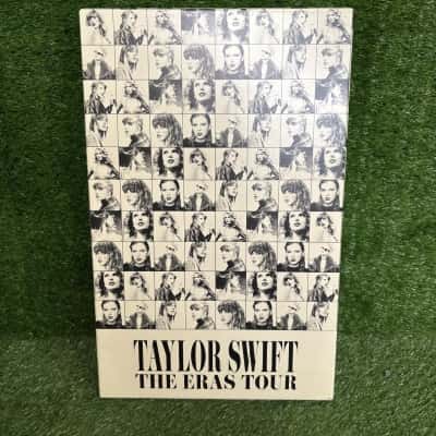 Taylor Swift : The Eras Tour Official Merch Box