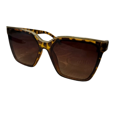 Quay Leopard Pattern Sunglasses