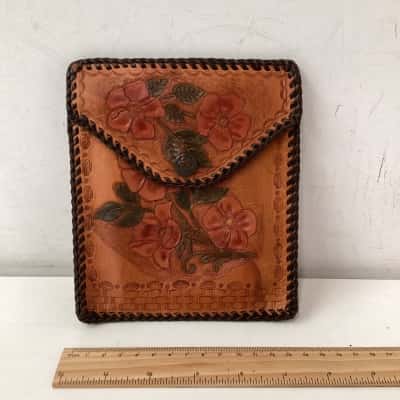  Womens Beige / Brown / Multicoloured purse 