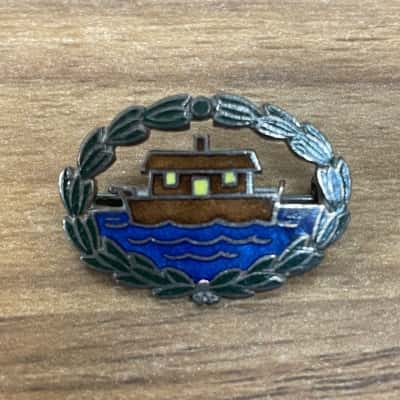 Vintage Girl Guide Our Ark Enamel Lapel Pin