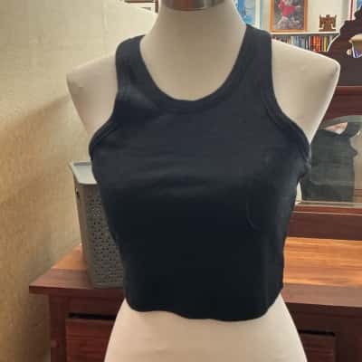 Witchery Womens  Size S Cropped Top Black  