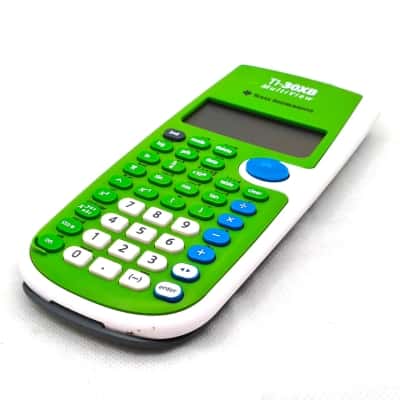 Texas Instruments TI-30XB Multiview Scientific Calculator In Excellent Working Condition (small elec)