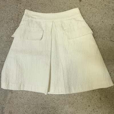 Cue Womens  Size 8 Mini Skirt White 