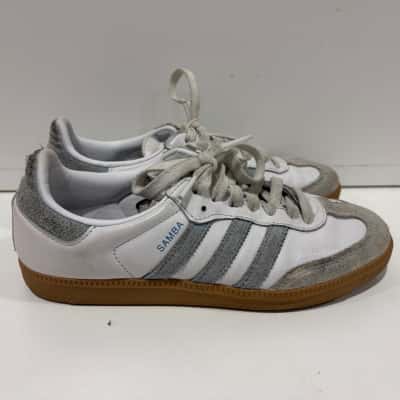 Adidas Womens  Samba Size 7 Sneakers Grey / White 