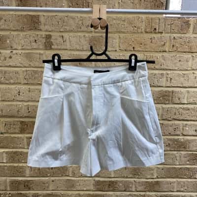 Zara Women's white shorts  Size S 