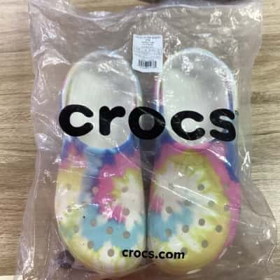 Crocs Unisex  Size 10 / 12 Sandals Pattern / Pink  / Purple / Teal / Yellow 