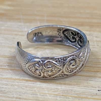 Sterling Silver Filigree Detail Toe Ring (Stamped 925)