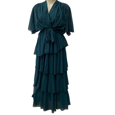 Vine Apparel - Short Sleeve Tiered Maxi Dress in Emerald Green 