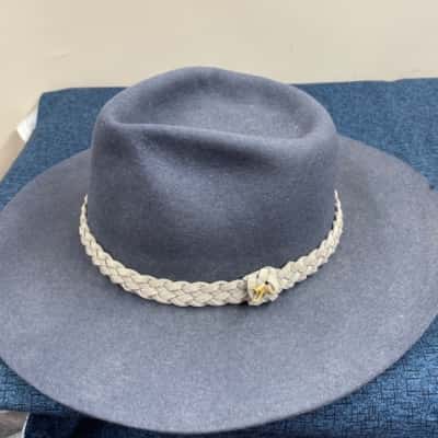  Mens  Size S Blue hat