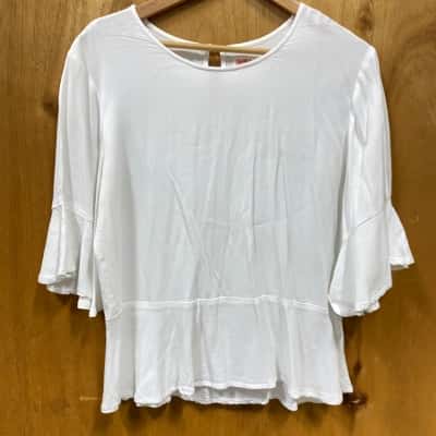 Andrea Moore White Ruffle Sleeve Top Size 12 