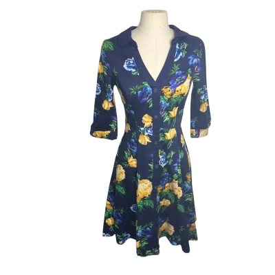 Review Womens  Size 6 Floral Dress Blue / Multicoloured 