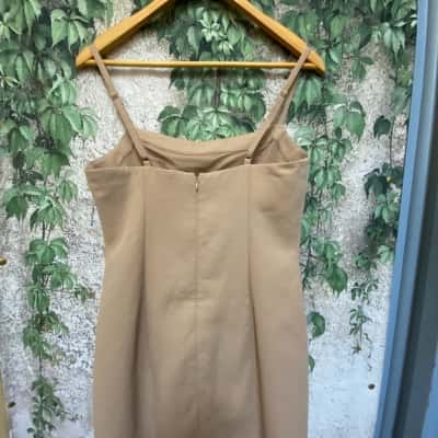 Cue Womens  Size 38 (AU 10) Almondine Ariel Staple Mini Dress 