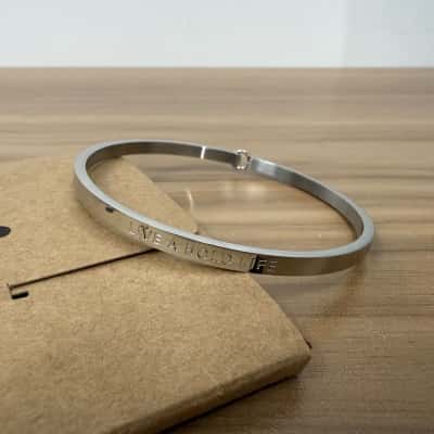 Be ‘Live a Bold Life’ Bangle