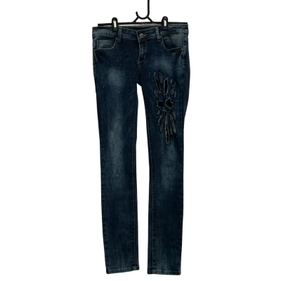 Simply Chic Women’s  Size M Straight Leg Jeans Blue / Pattern 