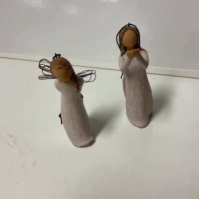 2 x angel tree small figurines soar and thank you 