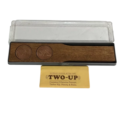Two Up Game set 
