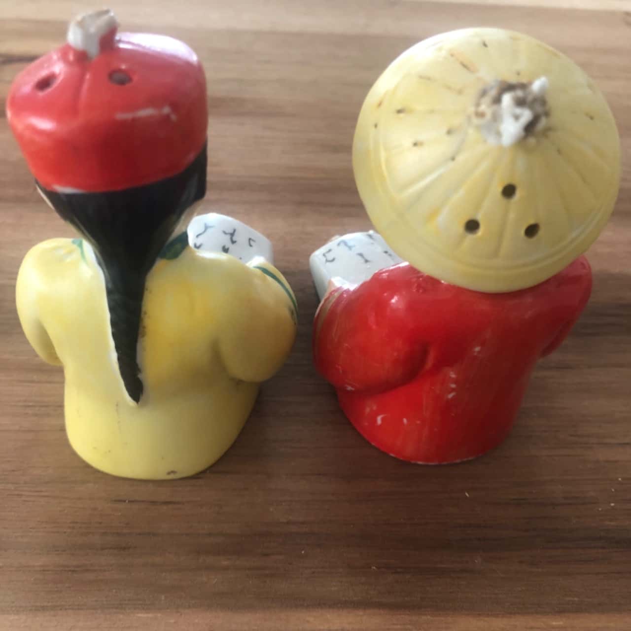Vintage Asian Couple Salt and Pepper Shakers.