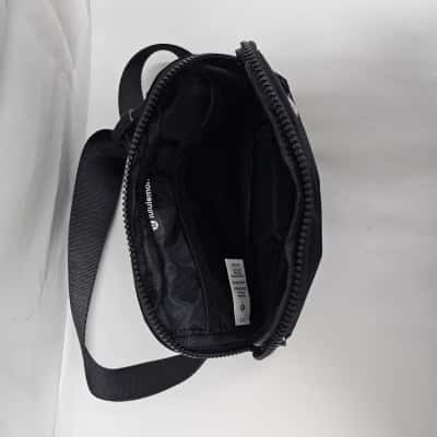 Lululemon Womens Belt Bag Black  