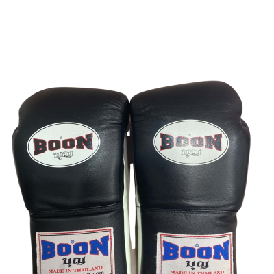 Boon sport boxing gloves - black and white, lace up