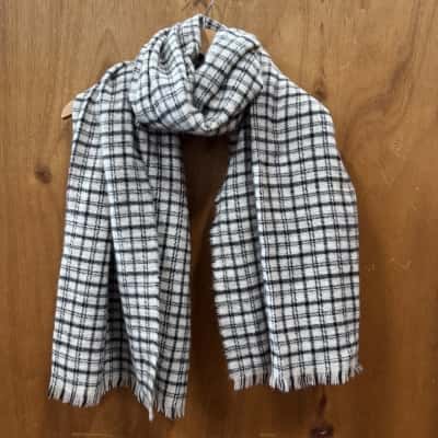 Witchery White & Black Checked Scarf 
