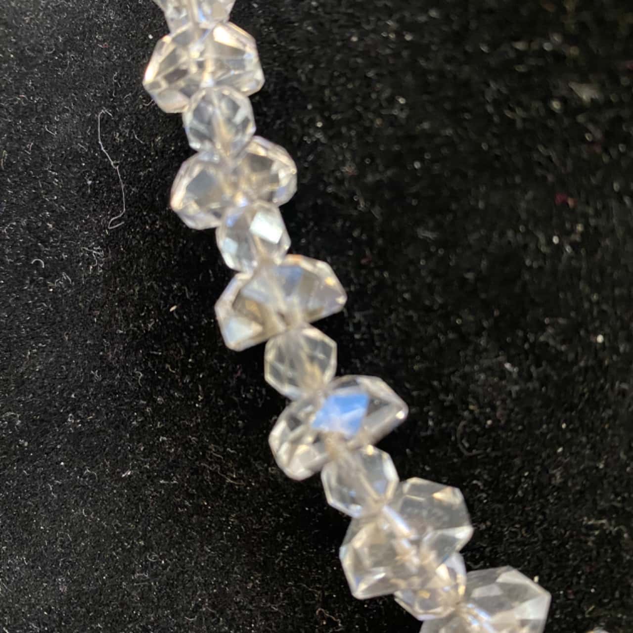 HANDMADE CRYSTAL FACETED BEADS NECKLACE