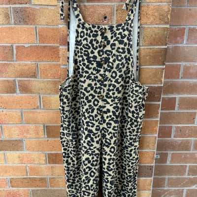 Feather and Noise Womens  Size 10 Overalls Animal print 