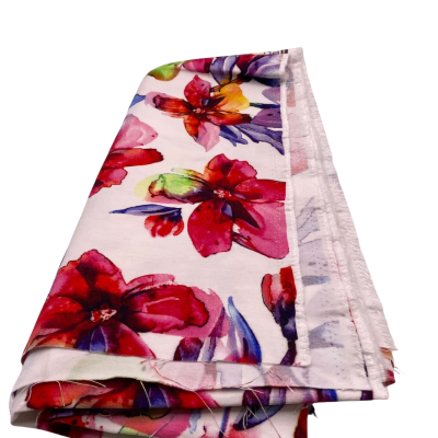 cotton mix stretch fabric.  156 (w) x 142 (L) cm approx.  Trpical flowers pattern