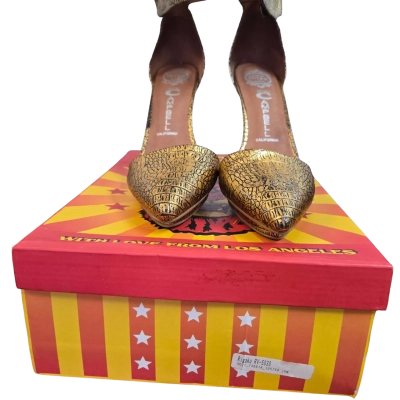  Jeffery Campbell women's  Size 8 Heels Black  / Gold 